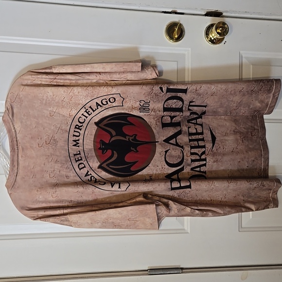 Men's Short Sleeve Tee, Bacardi Oakheart, Logo, 4XL, Tan, Gold, Black, Red, Bat - Picture 11 of 11